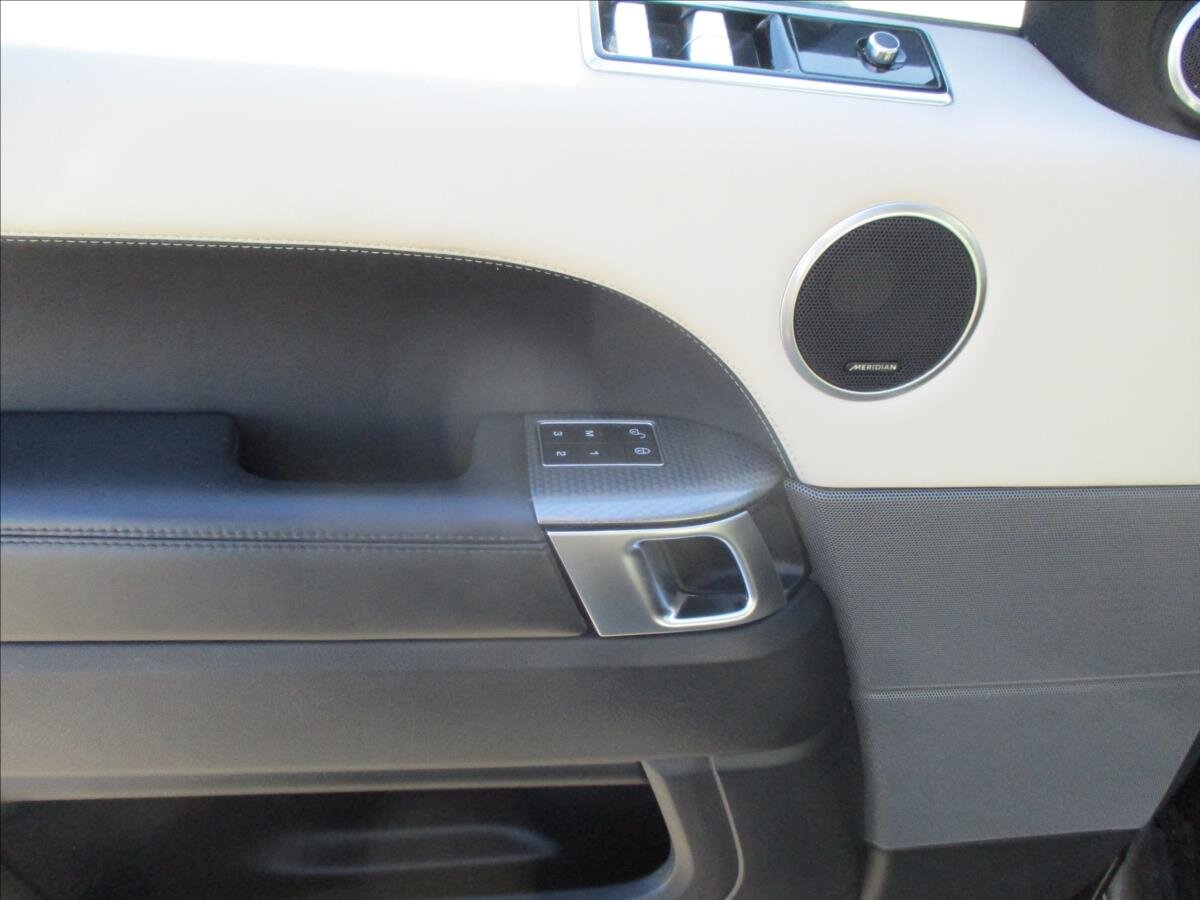 Land Rover Range Rover Sport SUV 3,0 l 183 kw