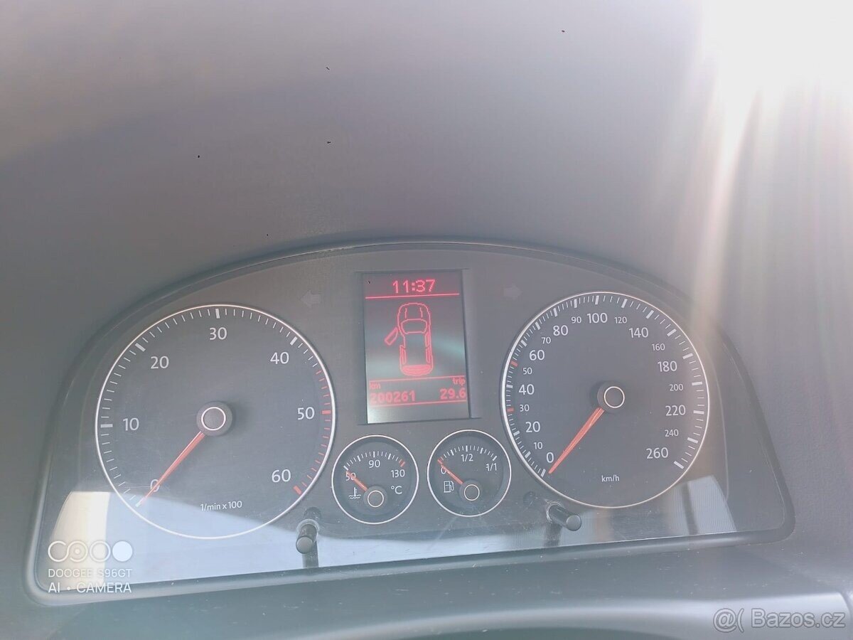 Volkswagen Touran VAN / Minibus 0,0 77 kw