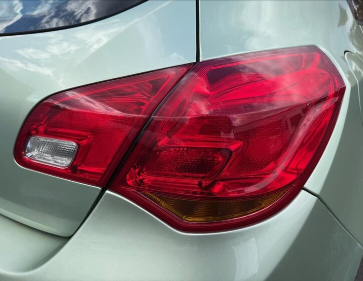 Opel Astra Hatchback 1,4 l 74 kw