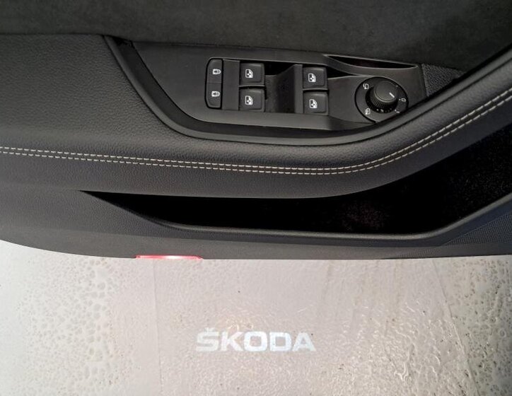 Škoda Superb Kombi 2,0 l 147 kw