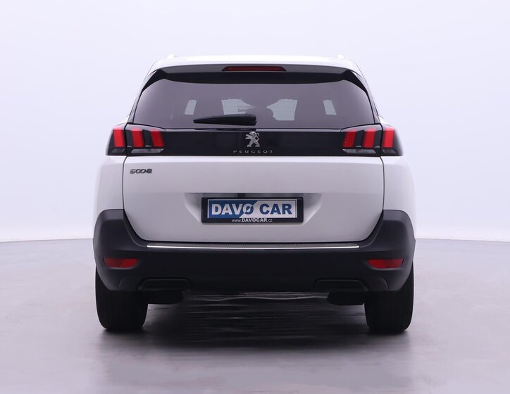 Peugeot 5008 6