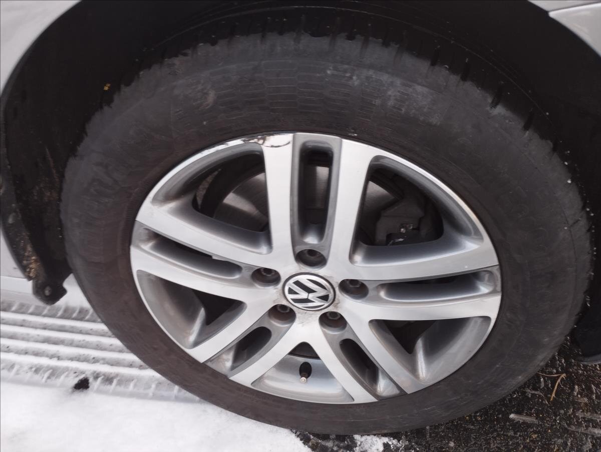 Volkswagen Golf Hatchback 1,4 l 90 kw