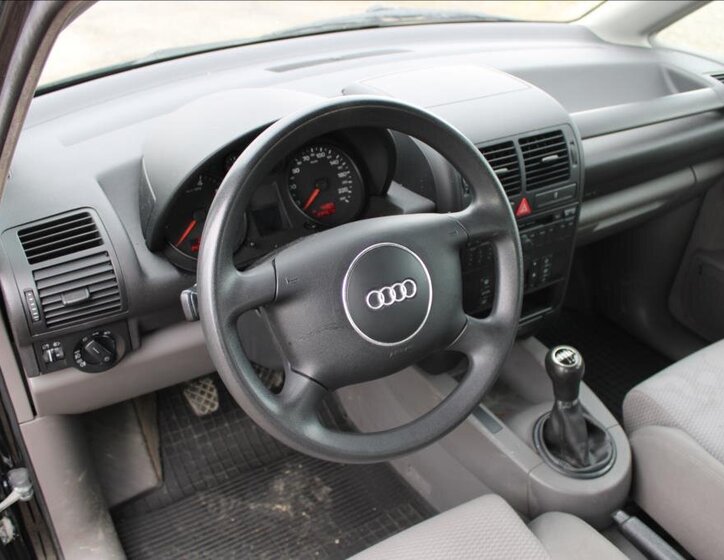 Audi A2 Hatchback 1,4 l 55 kw