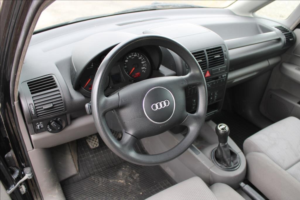 Audi A2 Hatchback 1,4 l 55 kw