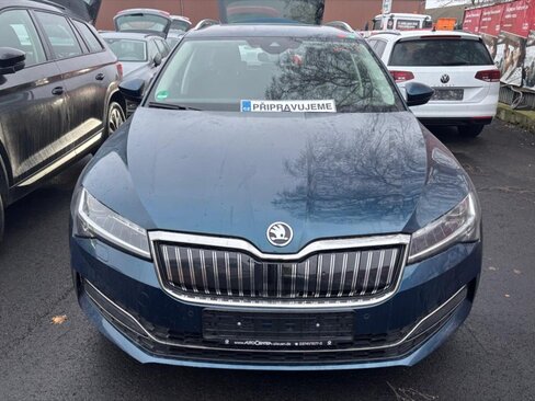 Škoda Superb Kombi 1,4 l 115 kw