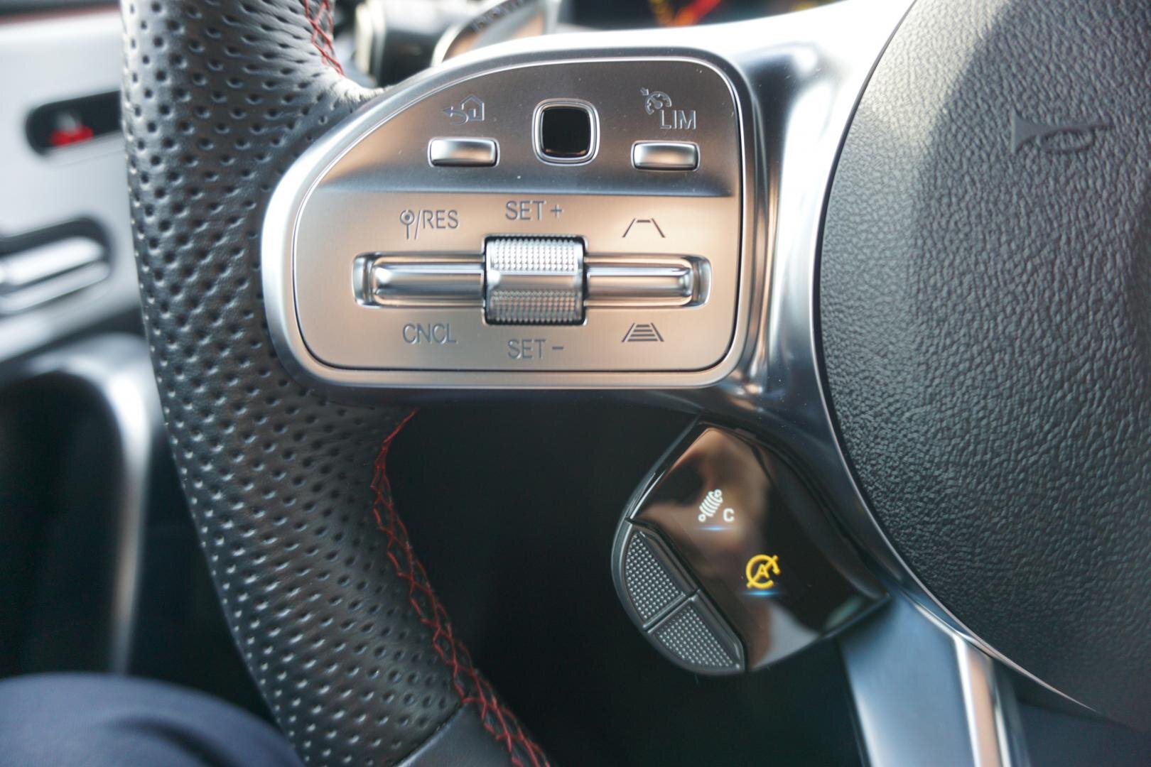 Mercedes-Benz CLA Kombi 2,0 l 225 kw