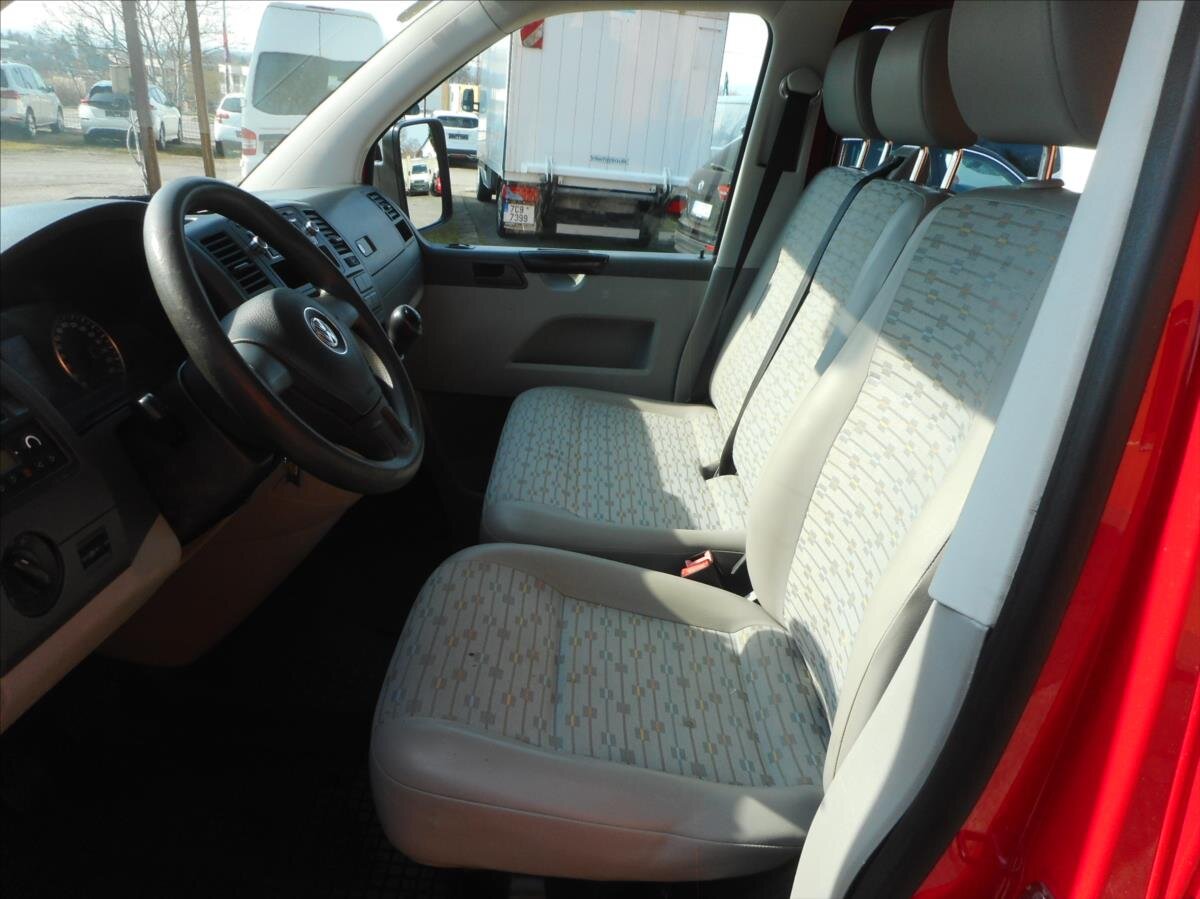 Volkswagen Transporter Valník 2,0 l 75 kw