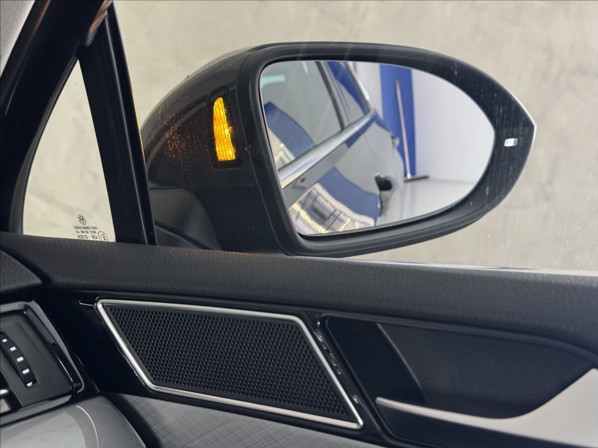 Volkswagen Passat Kombi 2,0 l 140 kw