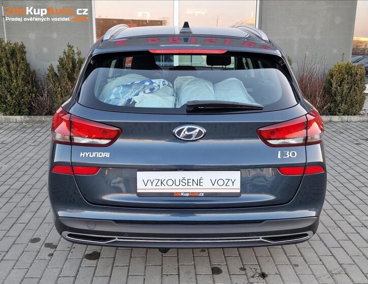 Hyundai i30 Kombi 1,6 l 85 kw