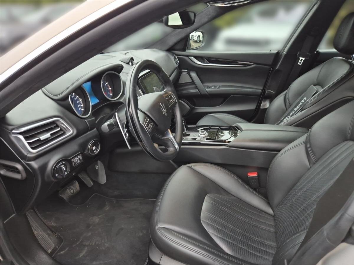 Maserati Ghibli Sedan 3,0 l 316 kw