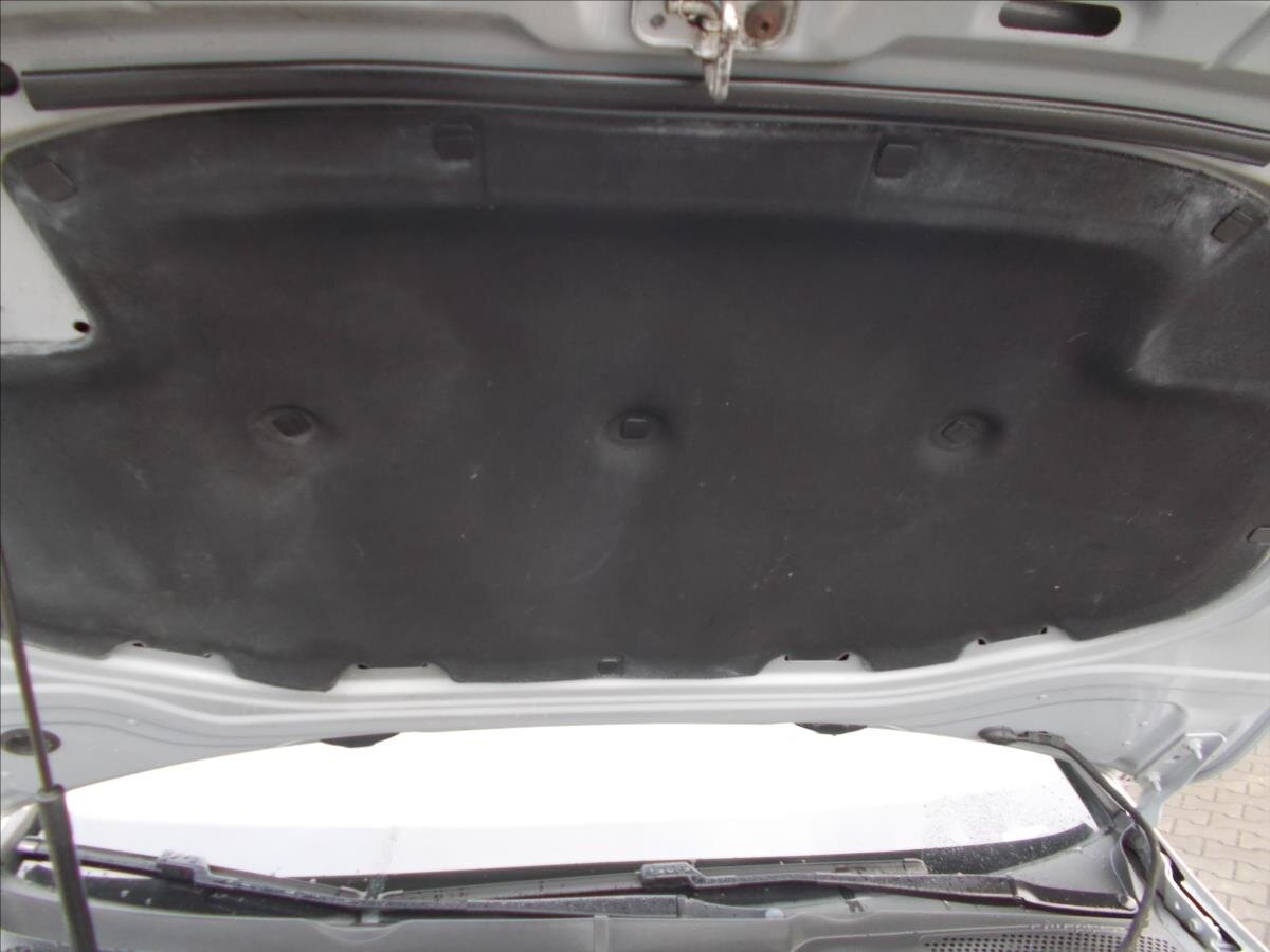 Volkswagen Golf Hatchback 1,6 l 77 kw