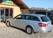 Mercedes-Benz Třídy E Kombi 2,1 l 125 kw