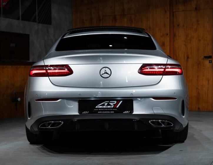 Mercedes-Benz Třídy E 29