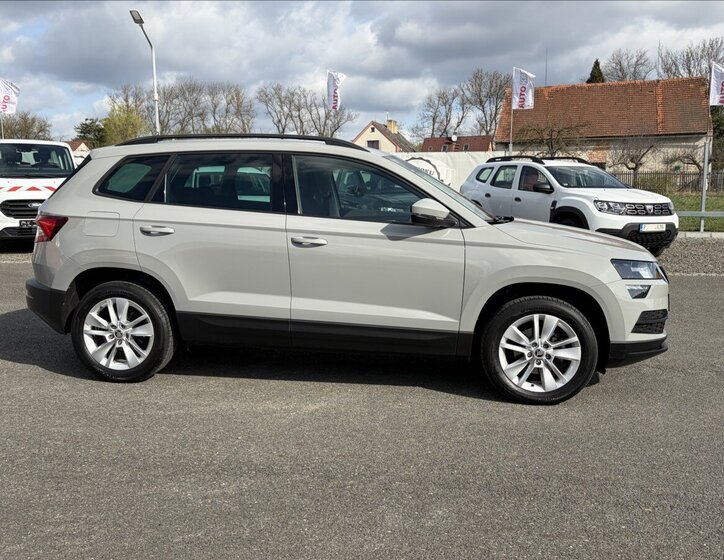 Škoda Karoq Kombi 999,0 81 kw