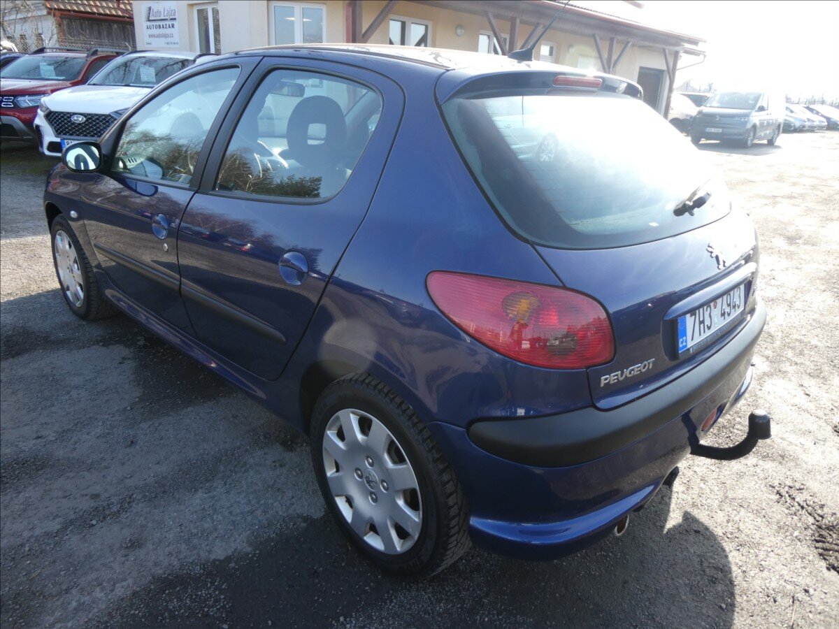 Peugeot 206 Hatchback 1,6 l 80 kw
