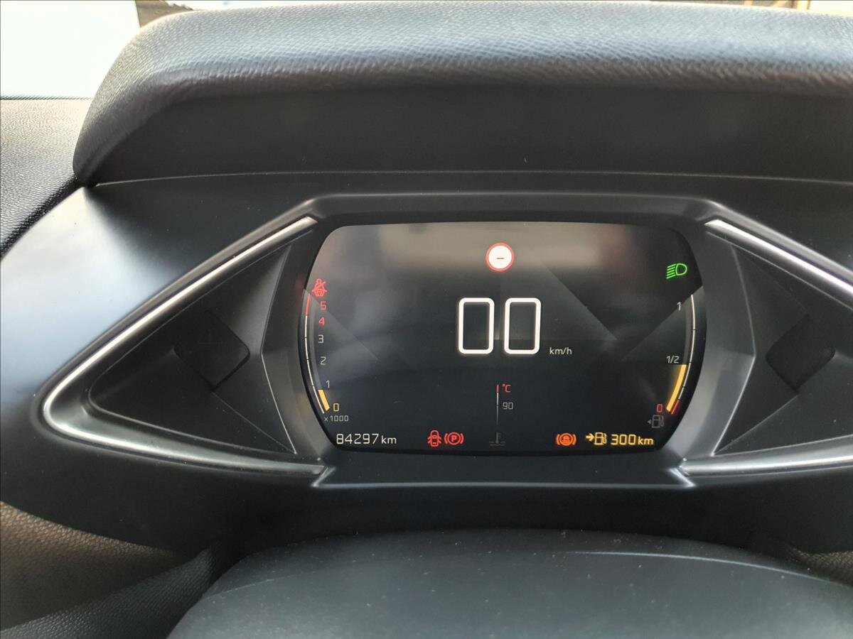 DS Automobiles DS3 Crossback SUV 1,5 l 75 kw