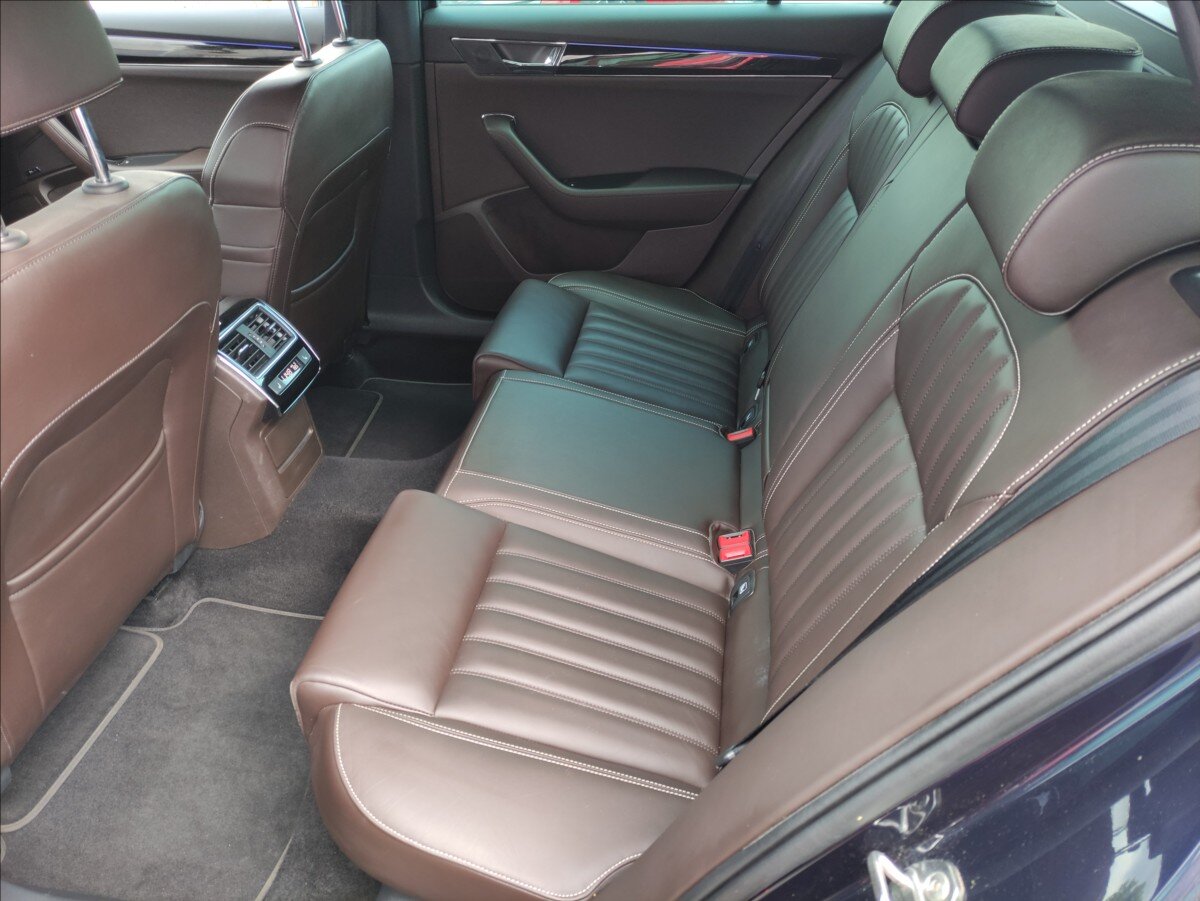 Škoda Superb Kombi 2,0 l 140 kw