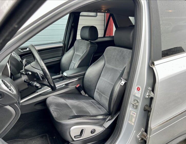 Mercedes-Benz Třídy M 5