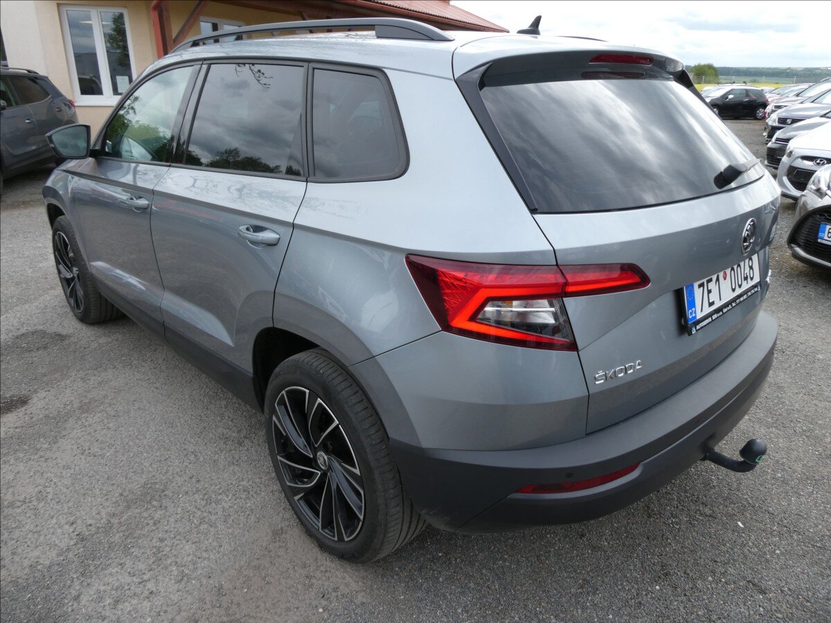 Škoda Karoq SUV / Terénní 2,0 l 110 kw