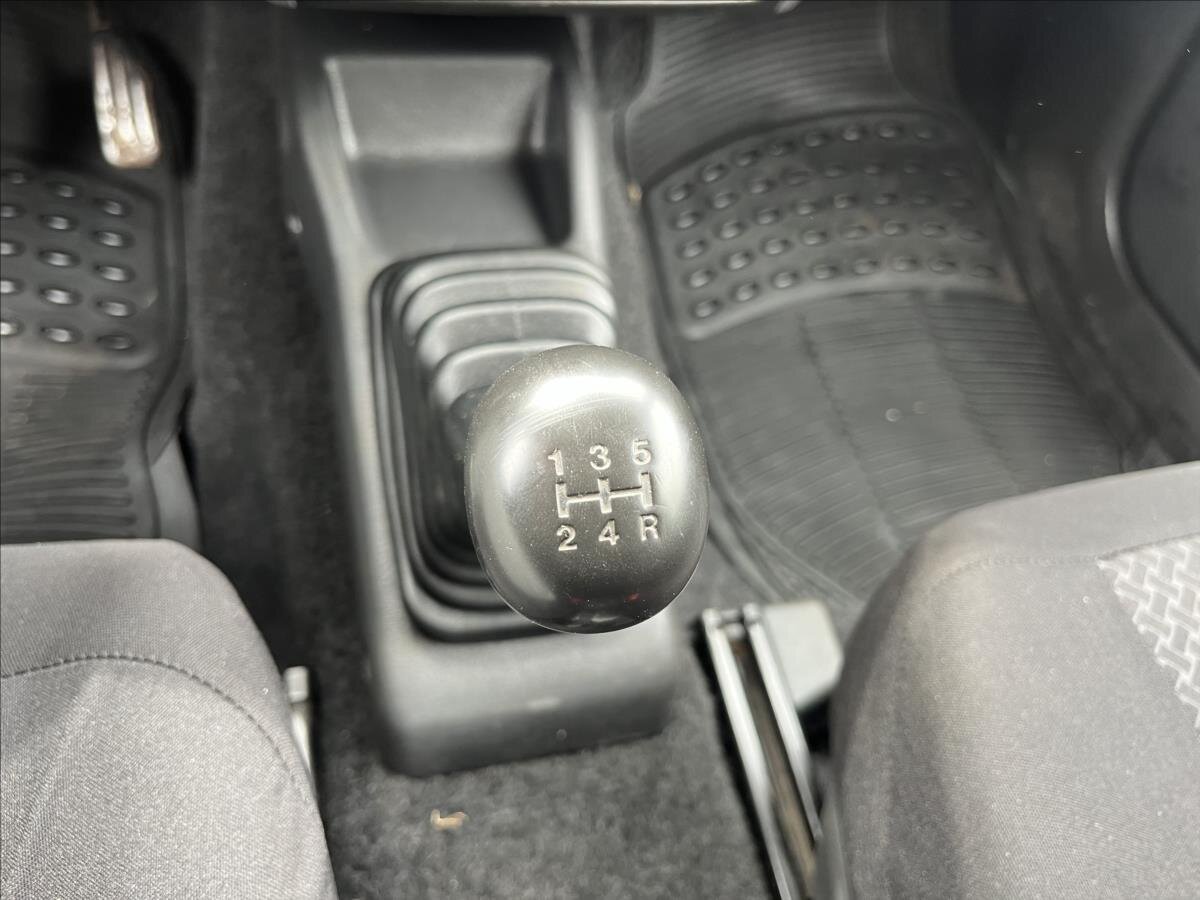 Suzuki Jimny SUV / Terénní 1,3 l 63 kw