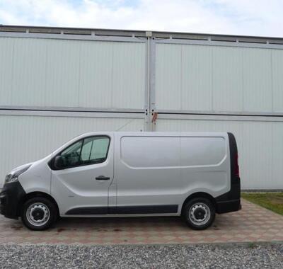 Renault Trafic 6