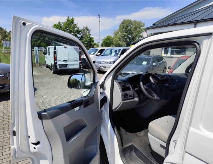 Volkswagen Transporter Ostatní 2,0 l 103 kw