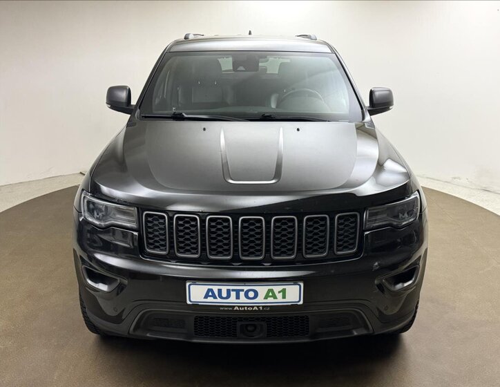 Jeep Grand Cherokee 2