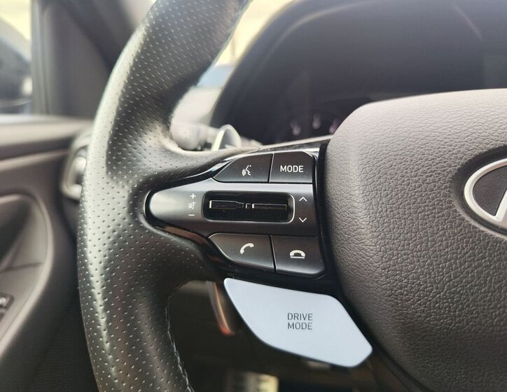 Hyundai i30 Liftback 2,0 l 206 kw