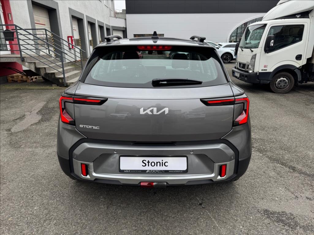 KIA Stonic Hatchback 998,0 74 kw