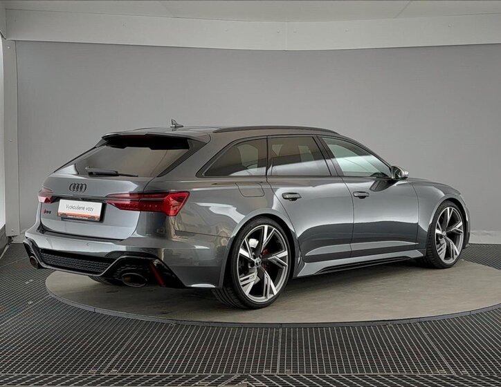 Audi RS 6 Kombi 4,0 l 441 kw
