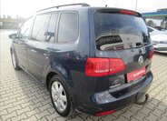 Volkswagen Touran 2