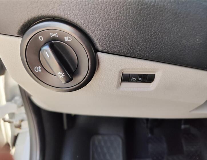 Volkswagen Transporter 25