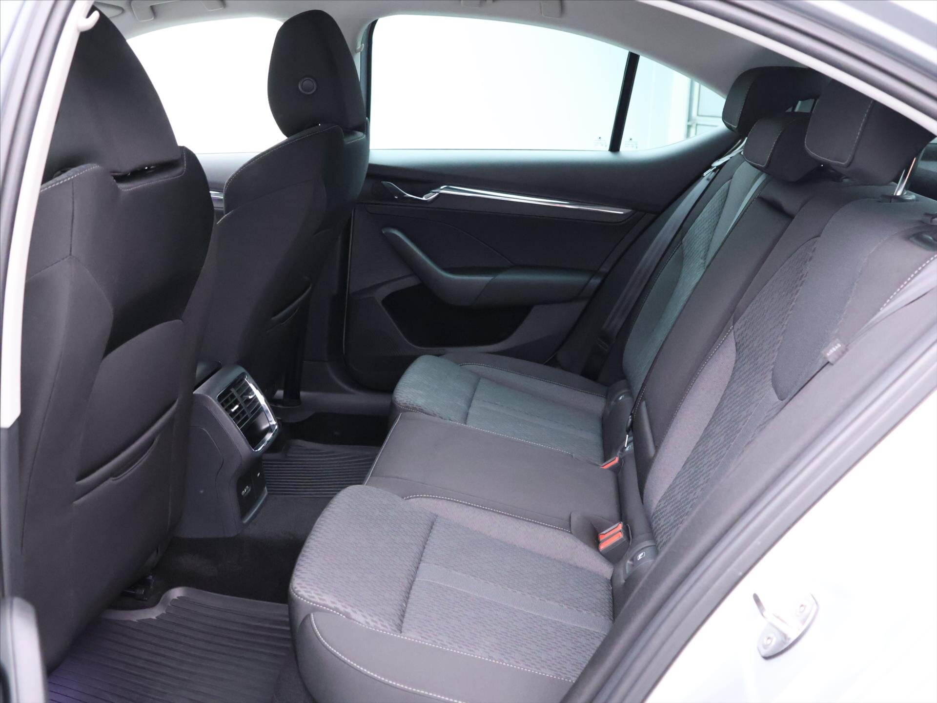 Škoda Octavia Sedan / Limuzína 2,0 l 110 kw