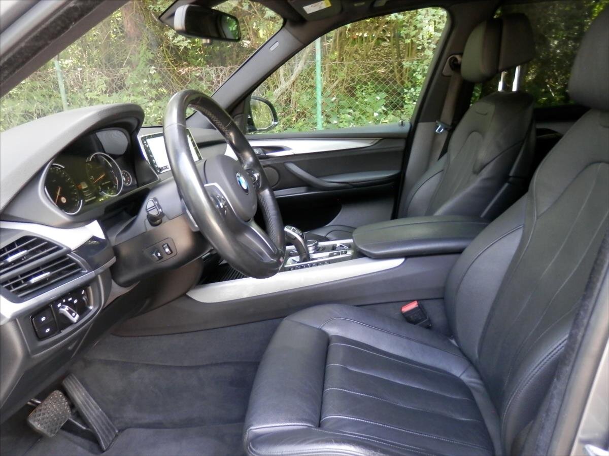 BMW X5 SUV 3,0 l 280 kw