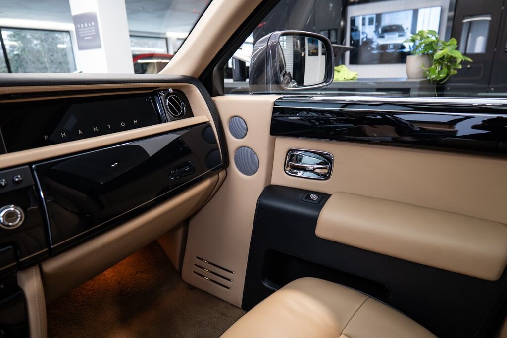 Rolls-Royce Phantom Sedan 6,7 l 338 kw