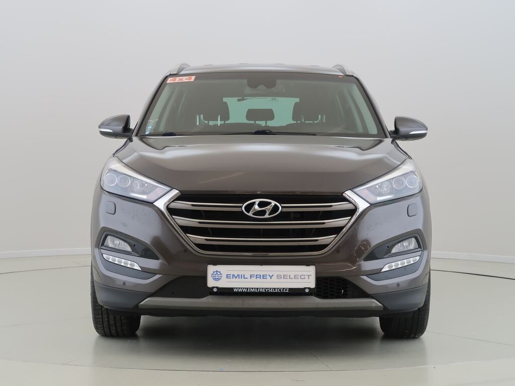 Hyundai Tucson SUV 2,0 l 100 kw