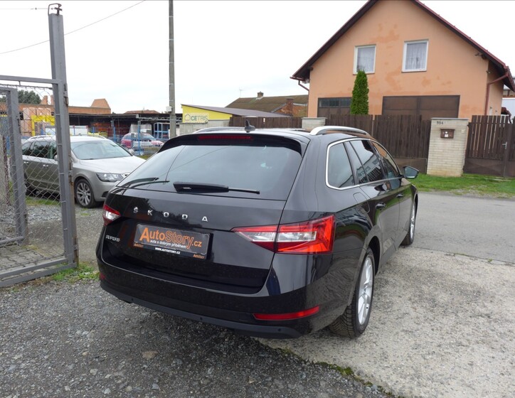 Škoda Superb 6