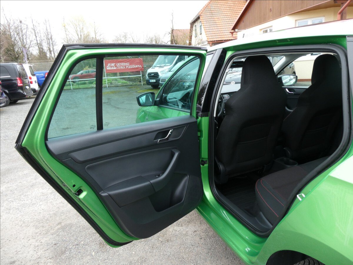 Škoda Rapid Hatchback 1,2 l 77 kw