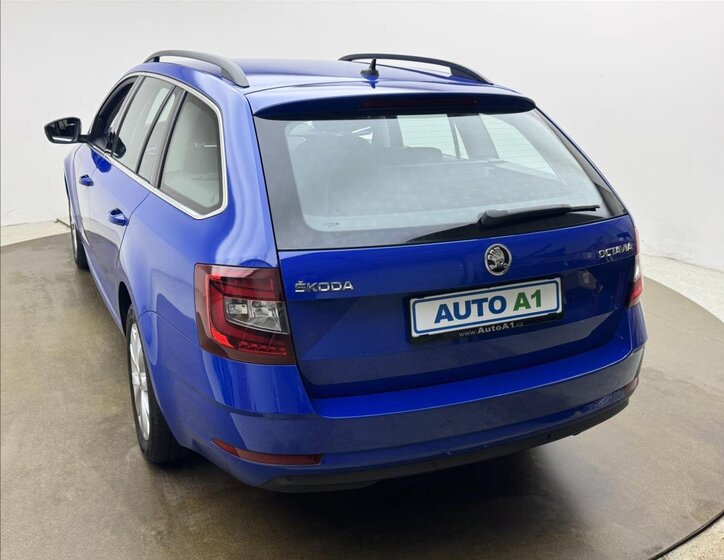 Škoda Octavia Kombi 2,0 l 110 kw