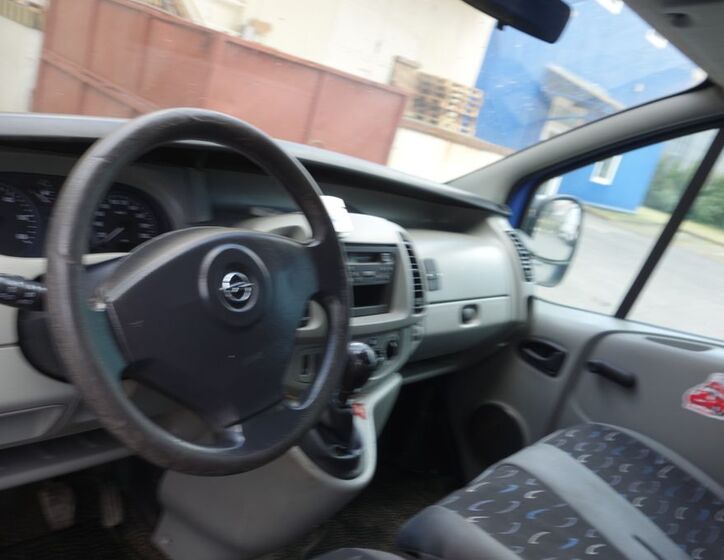 Opel Vivaro 22