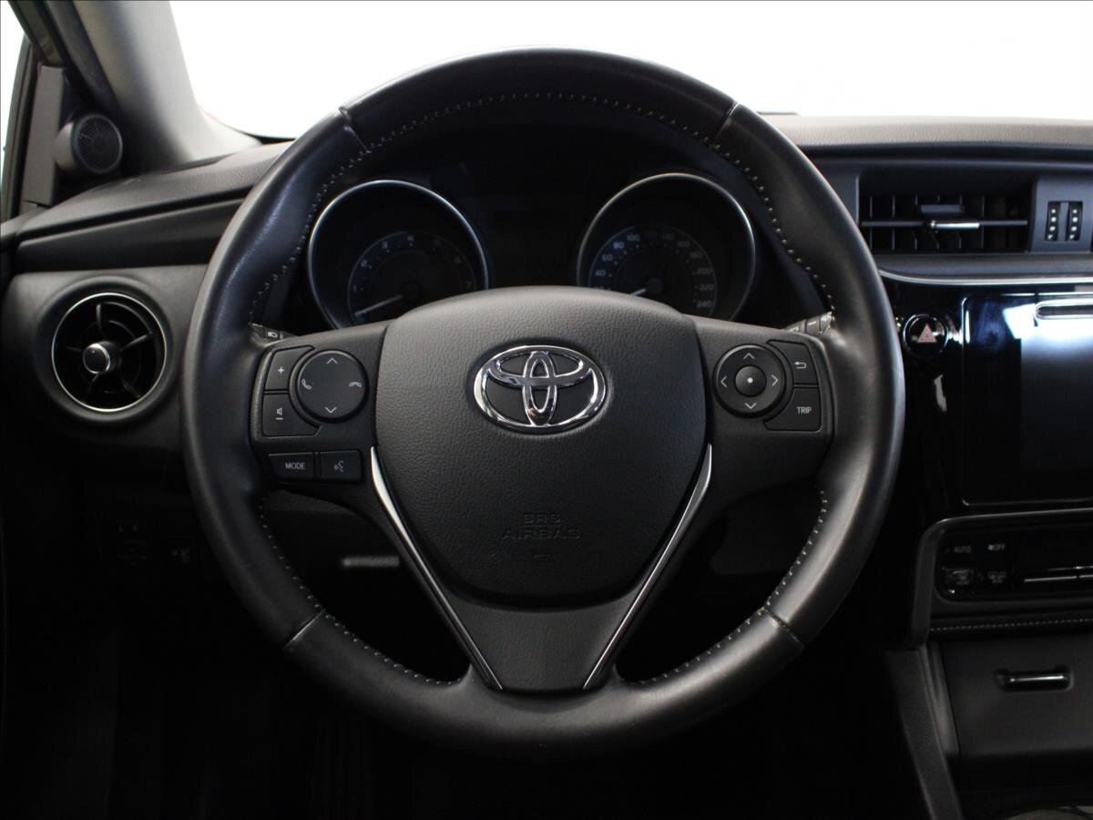 Toyota Auris Hatchback 1,2 l 85 kw