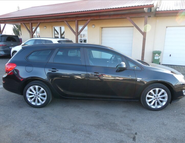 Opel Astra Kombi 1,4 l 88 kw