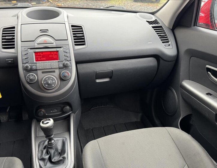 KIA Soul Hatchback 1,6 l 94 kw