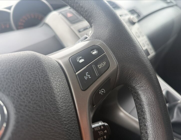Toyota Verso Kombi 2,0 l 93 kw