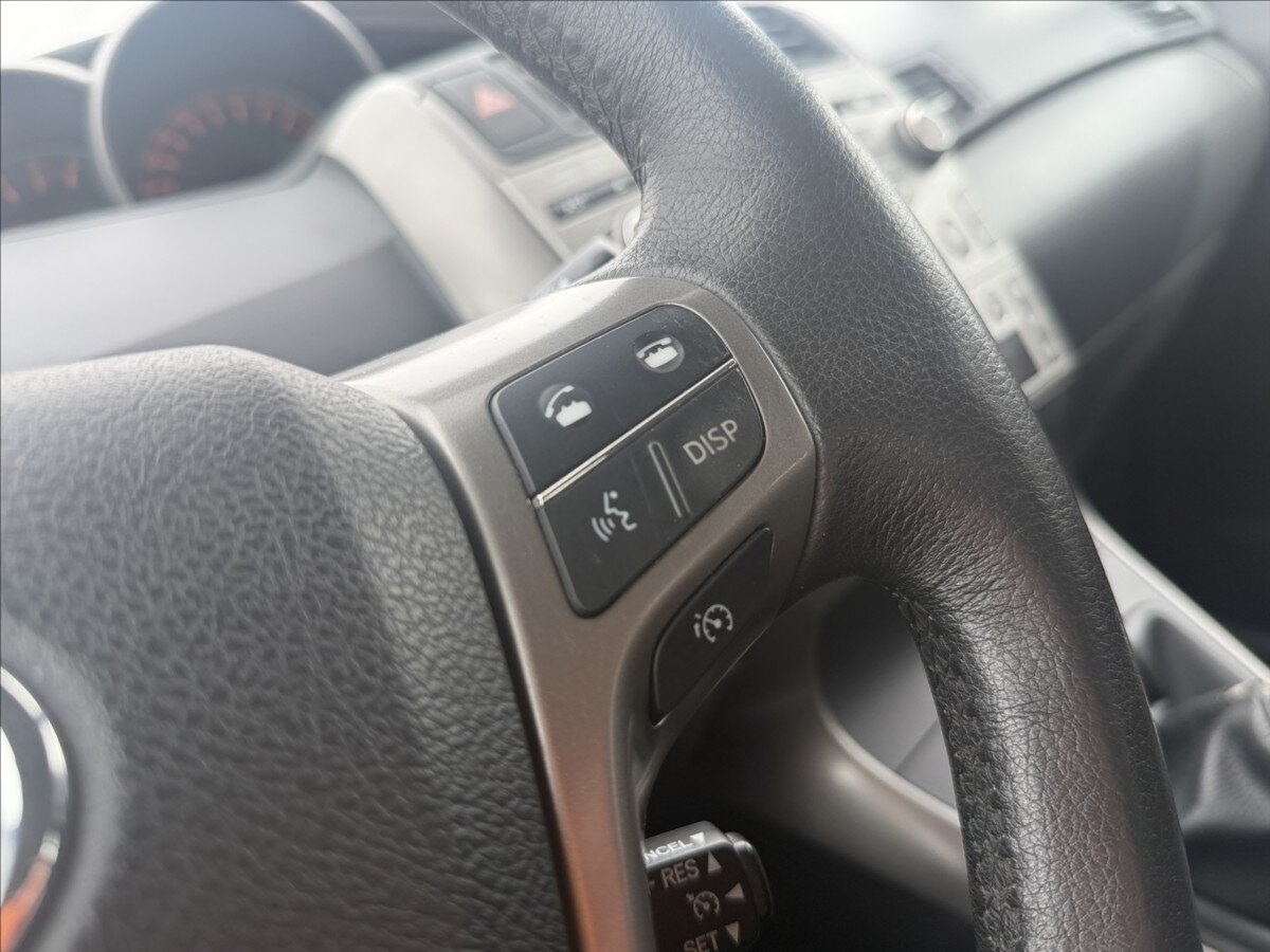 Toyota Verso Kombi 2,0 l 93 kw