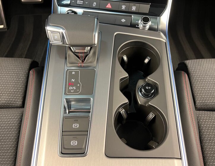 Audi A6 Kombi 3,0 l 210 kw