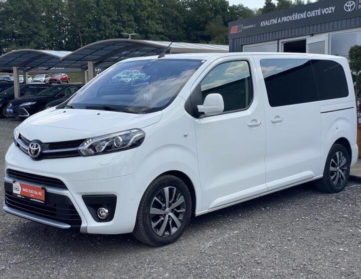 Toyota ProAce Verso 6