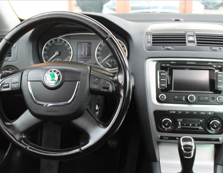 Škoda Octavia Kombi 2,0 l 103 kw