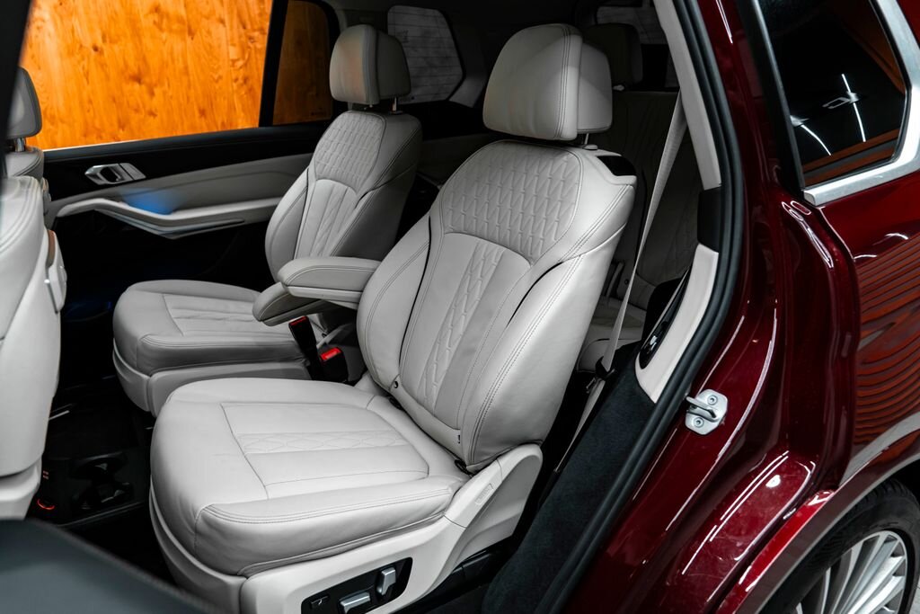 BMW X7 SUV / Terénní 3,0 l 280 kw