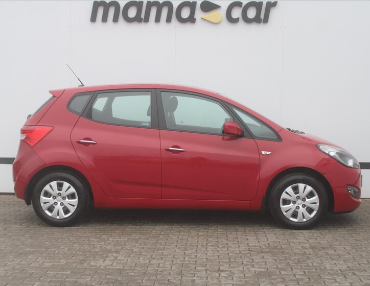 Hyundai ix20 MPV 1,4 l 66 kw